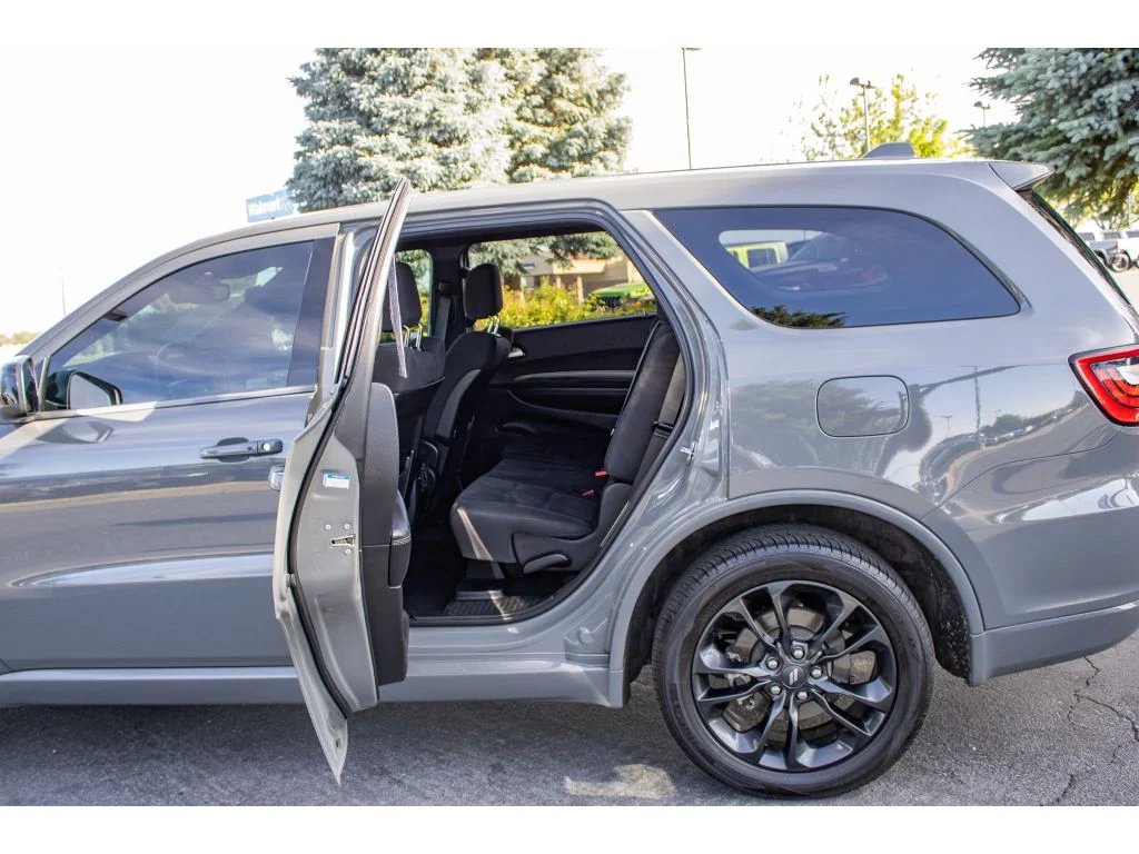 Used 2021 Destroyer Gray Clearcoat Dodge SXT Plus image 18