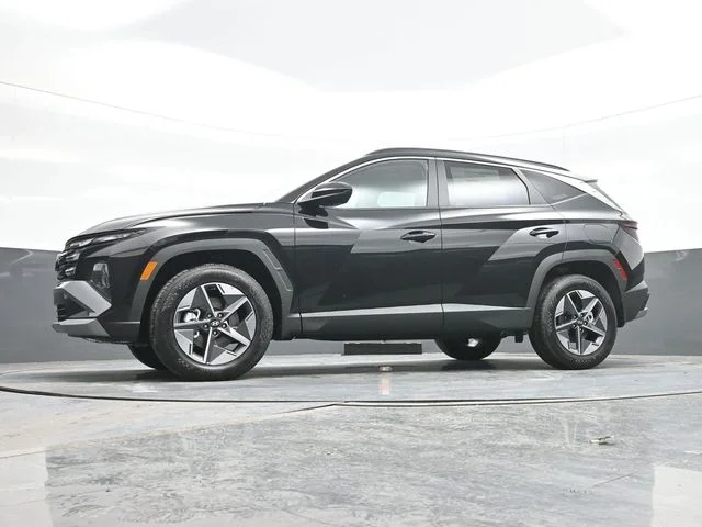 New 2026 Black Hyundai SEL image 21