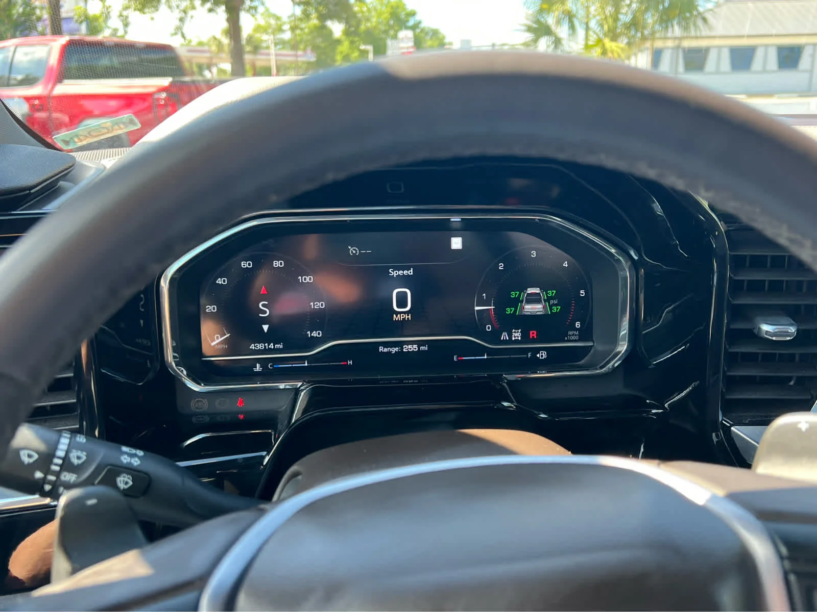 Used 2023 Sterling Metallic GMC SLT image 15