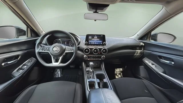Used 2024  Nissan SV image 16
