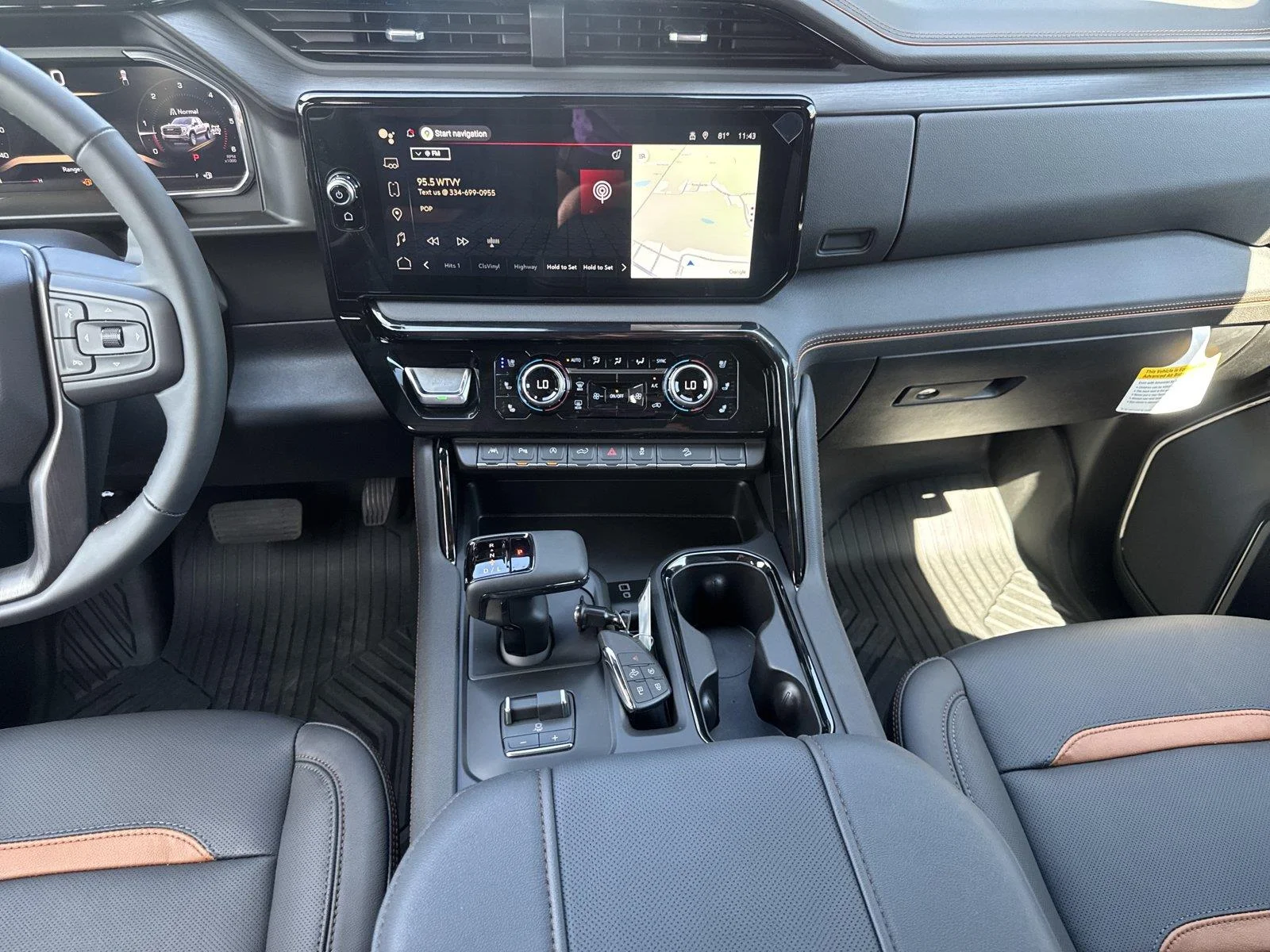 New 2026 Onyx Black GMC AT4 image 15