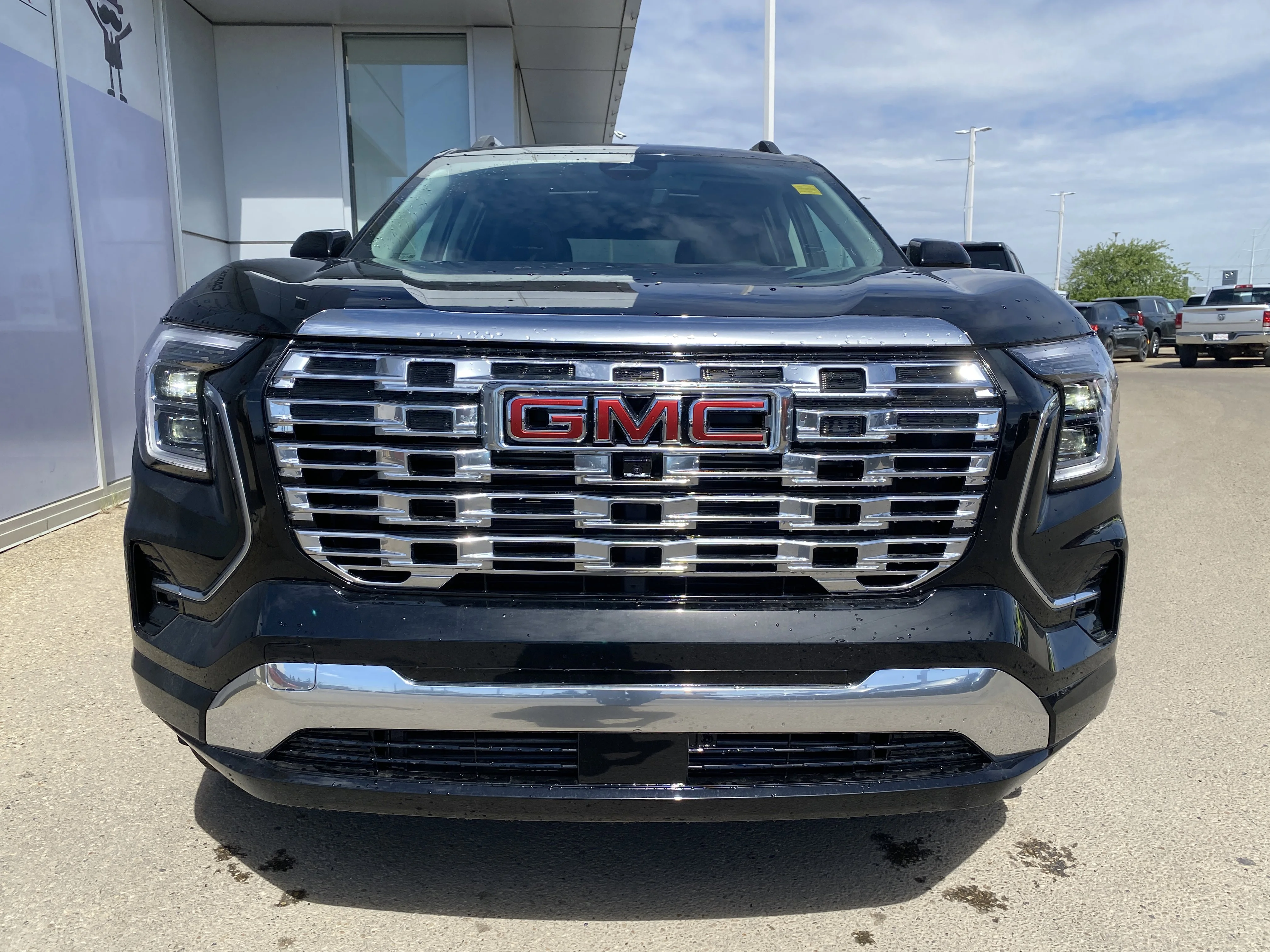 New 2026 EBONY TWILIGHT METALLIC GMC AWD Denali image 9