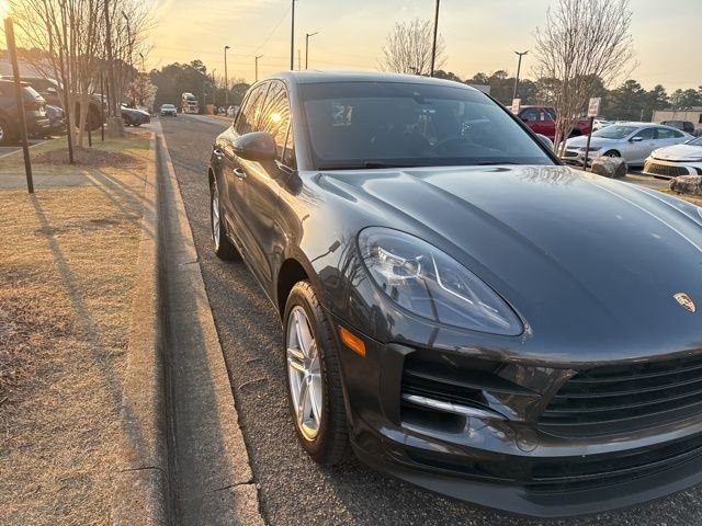 2020 Porsche Macan Base