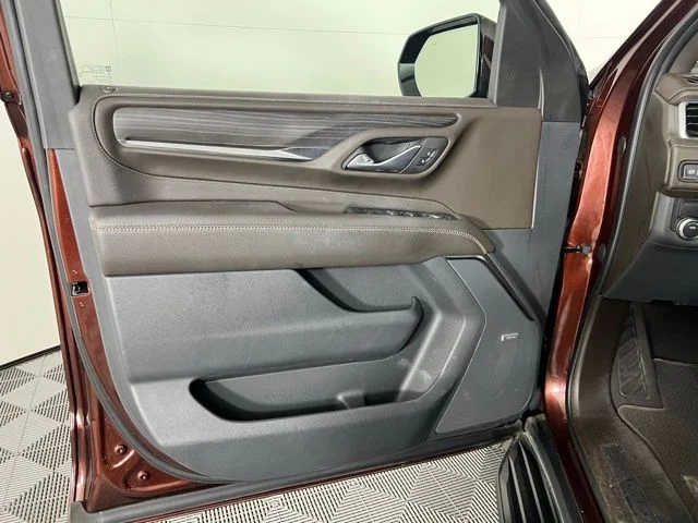 2023 GMC Yukon XL Denali - Photo 16
