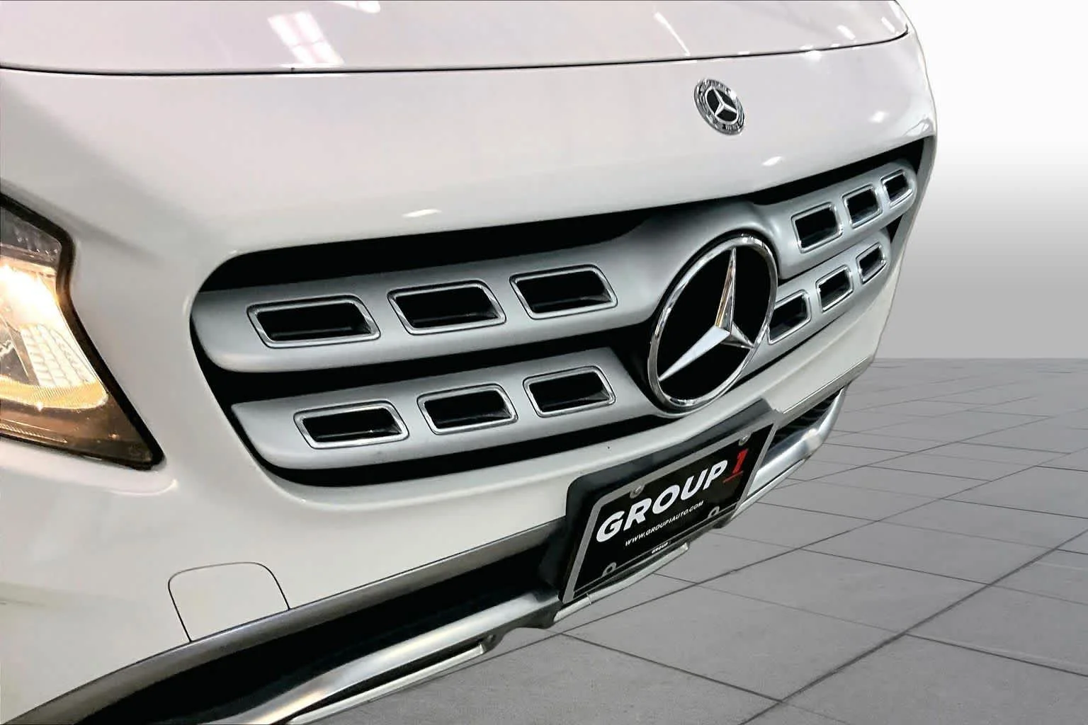 Used 2019 Polar White Mercedes-Benz GLA 250 image 28