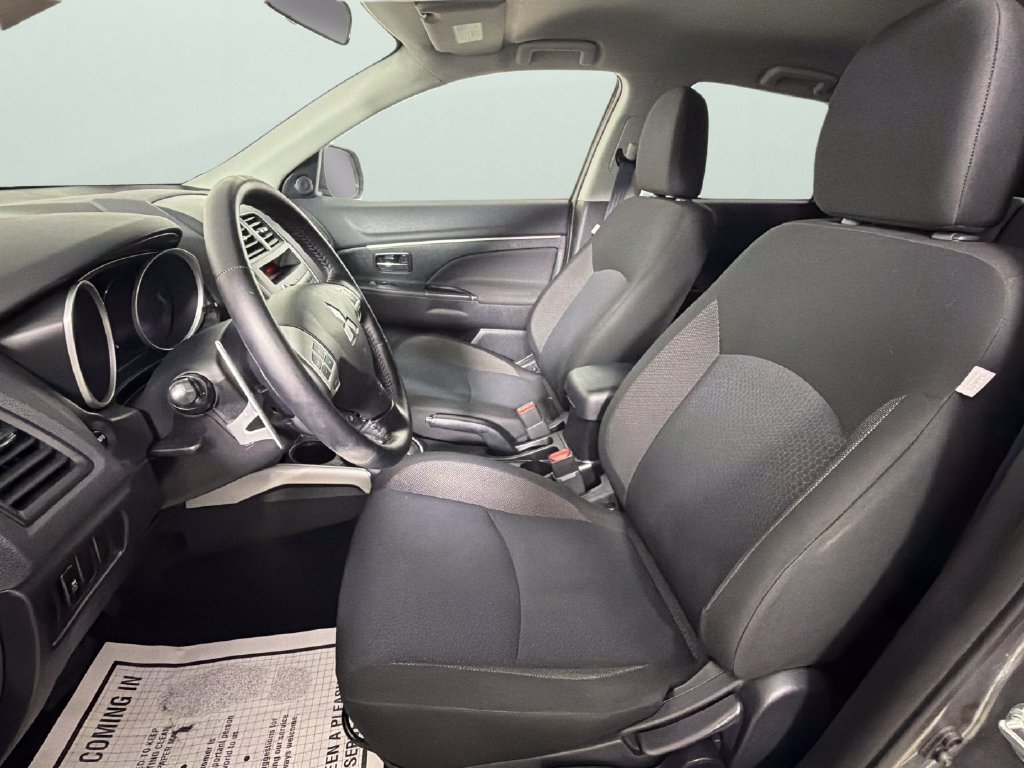 Used 2011 Gray Mitsubishi ES image 17