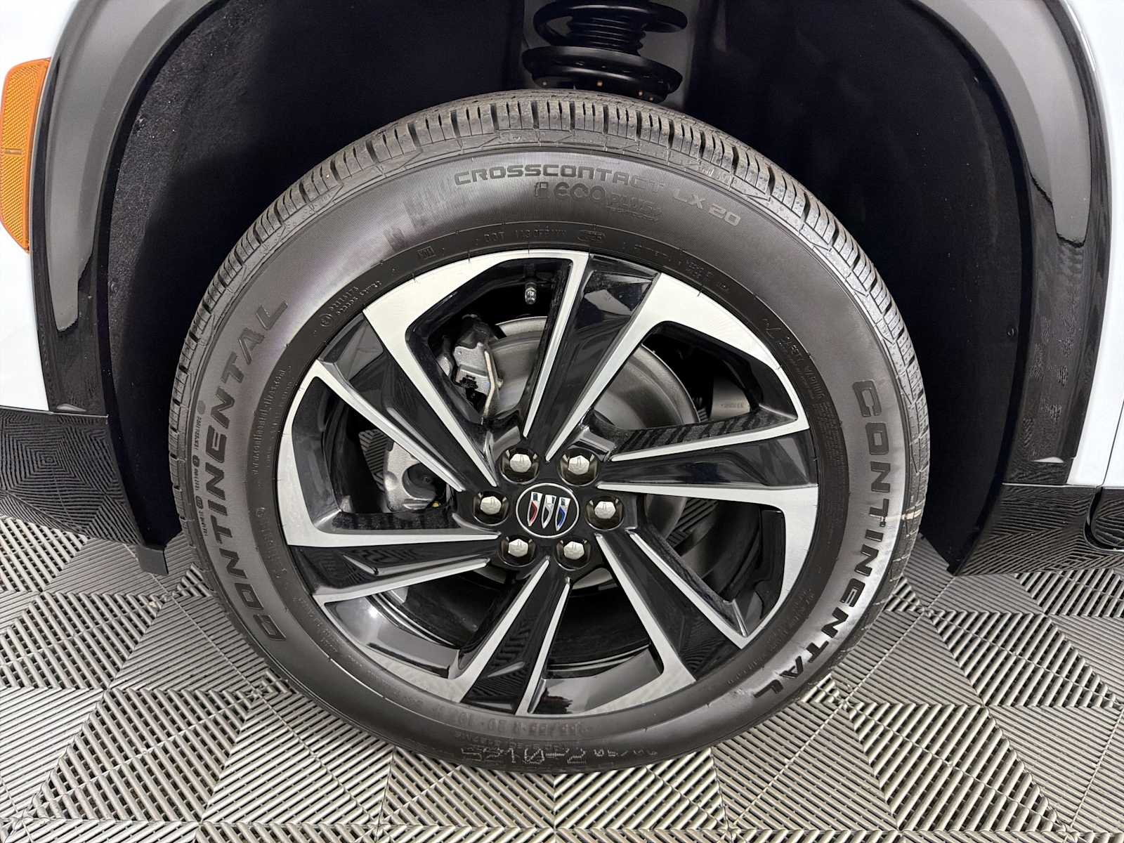 2026 Buick Enclave Sport Touring - Photo 9