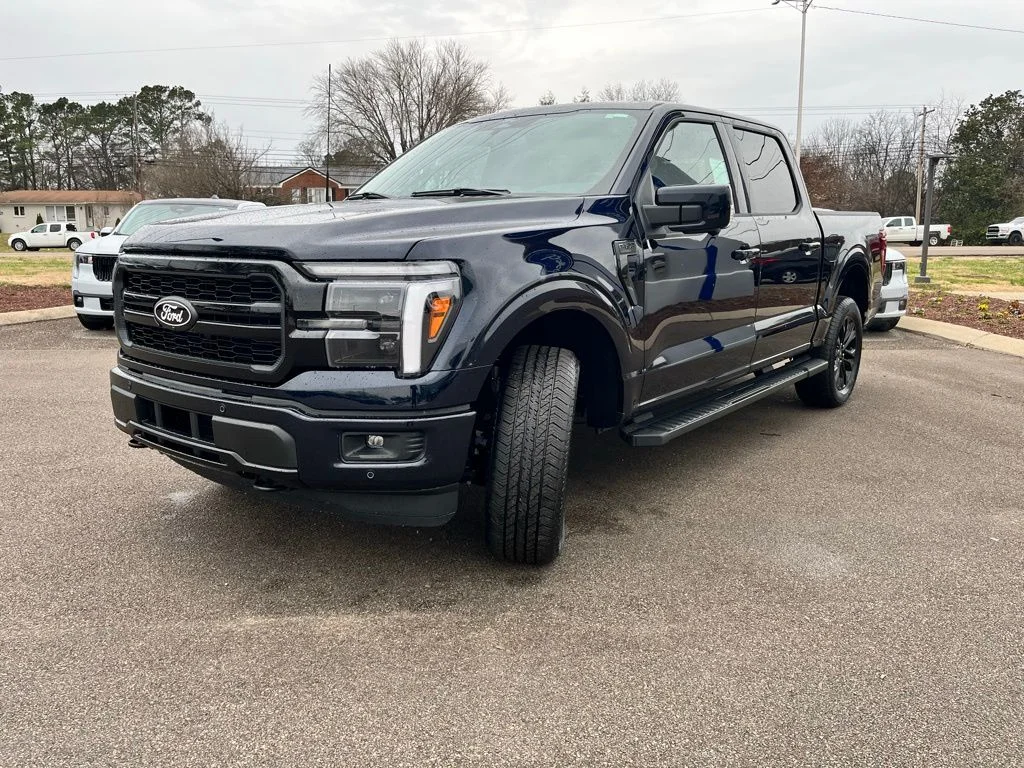 New 2026 Blue Ford Lariat image 3