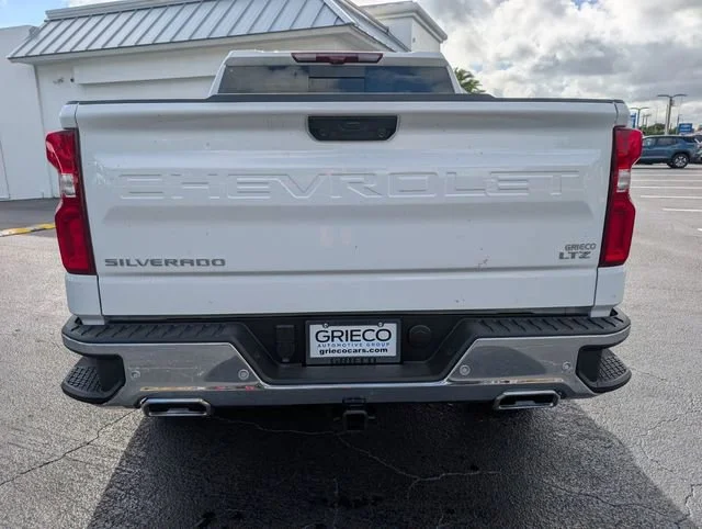 2025 Chevrolet Silverado 1500 LTZ - Photo 9