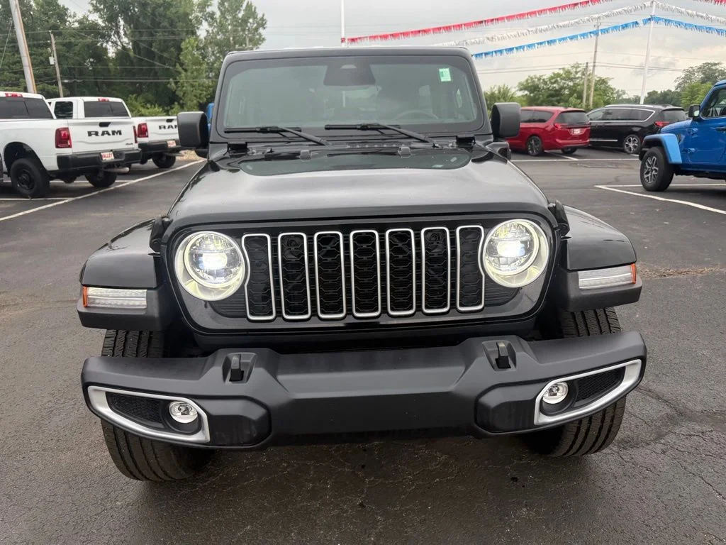 Used 2025 Black Jeep Sahara 4xe image 9