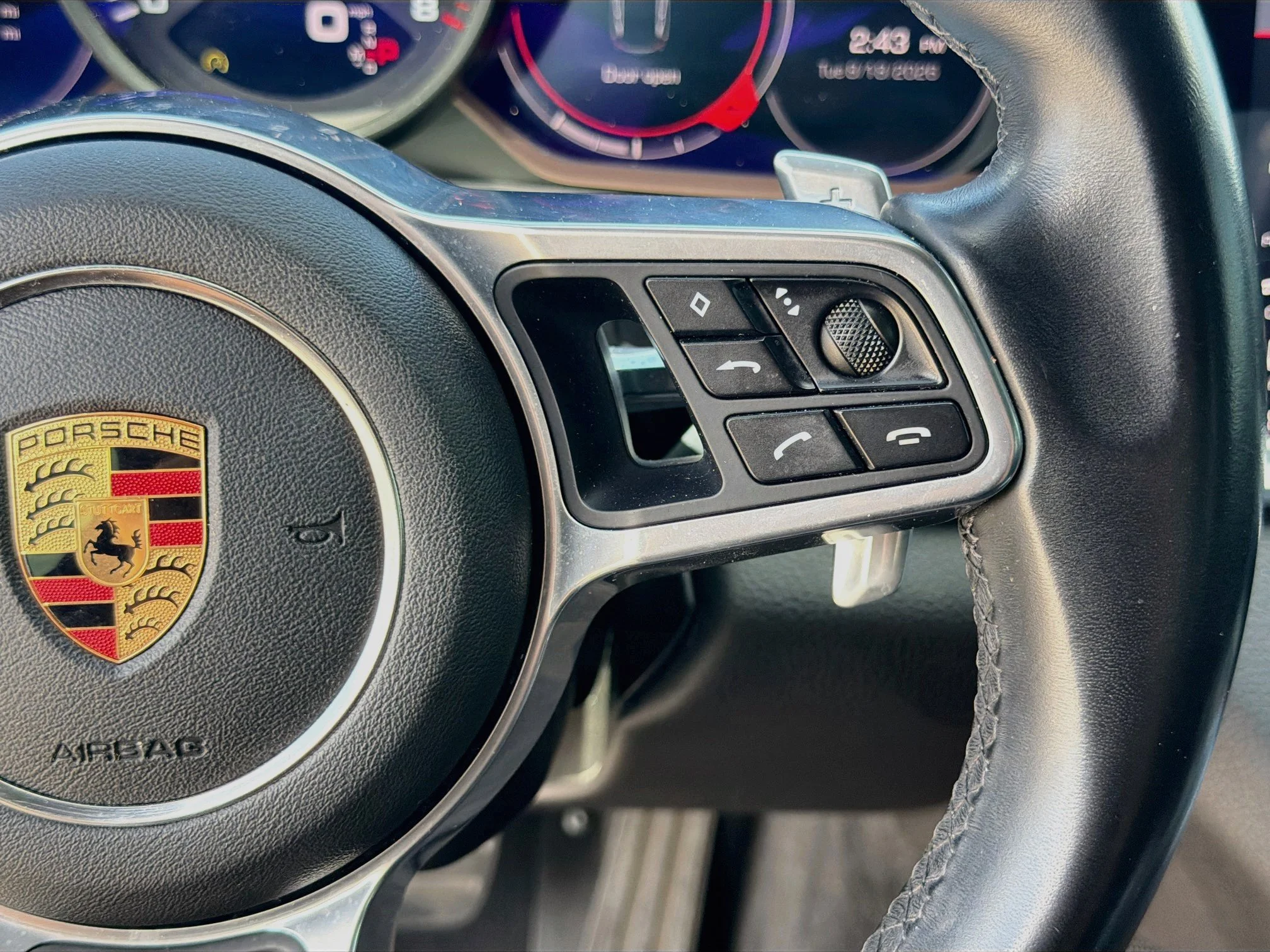 Used 2020 Volcano Grey Metallic Porsche 4 image 37