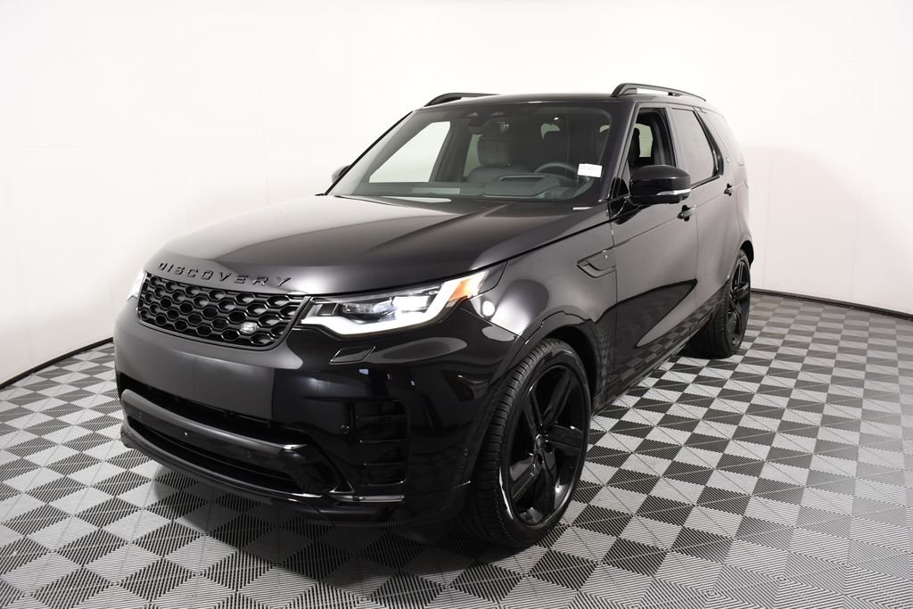 Certified Used 2025 Santorini Black Metallic Land Rover Dynamic SE image 1