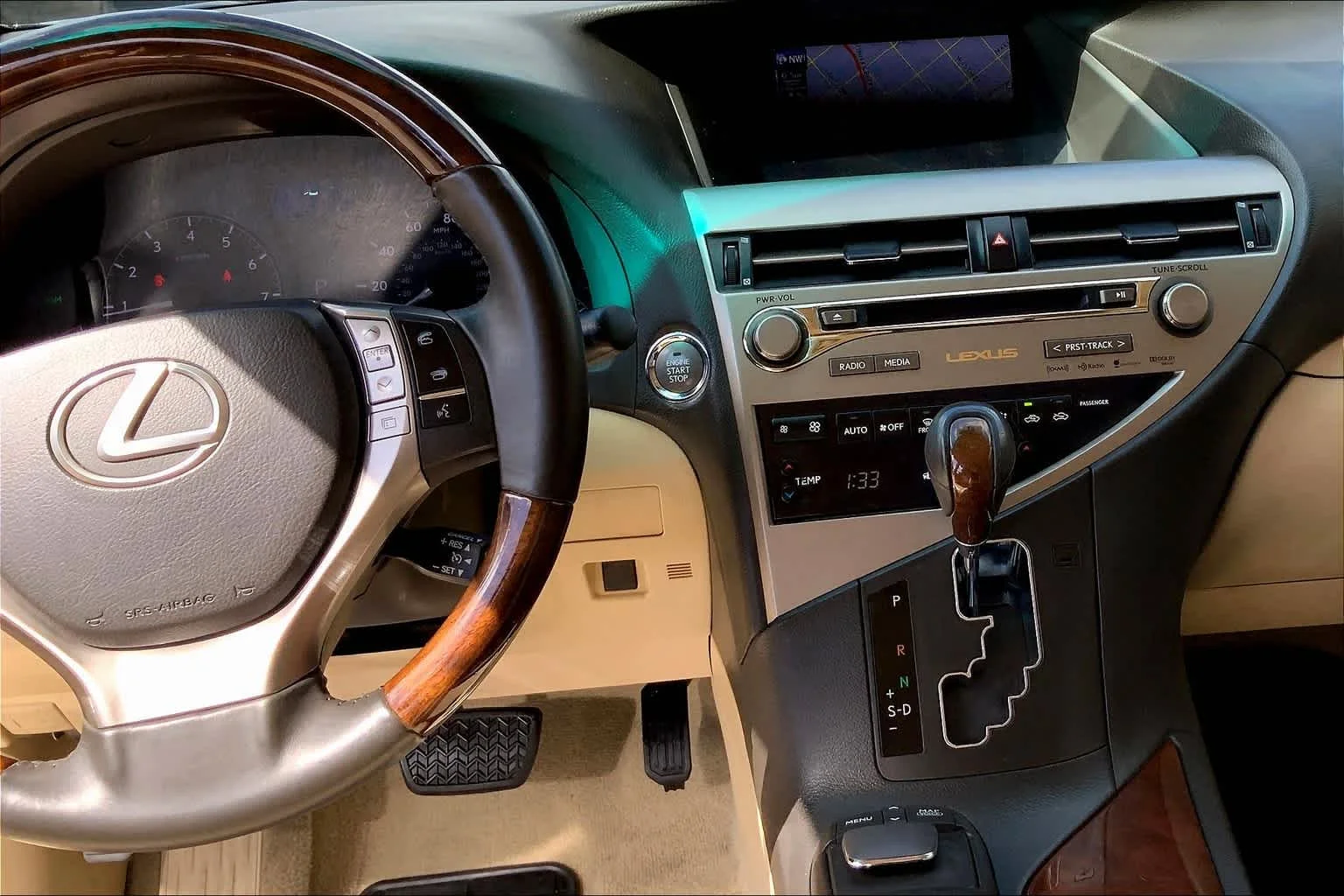 Used 2013 Fire Agate Lexus  image 6
