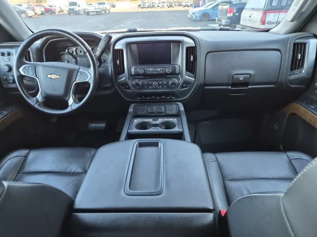 Used 2015 Deep Ocean Blue Chevrolet LTZ image 21