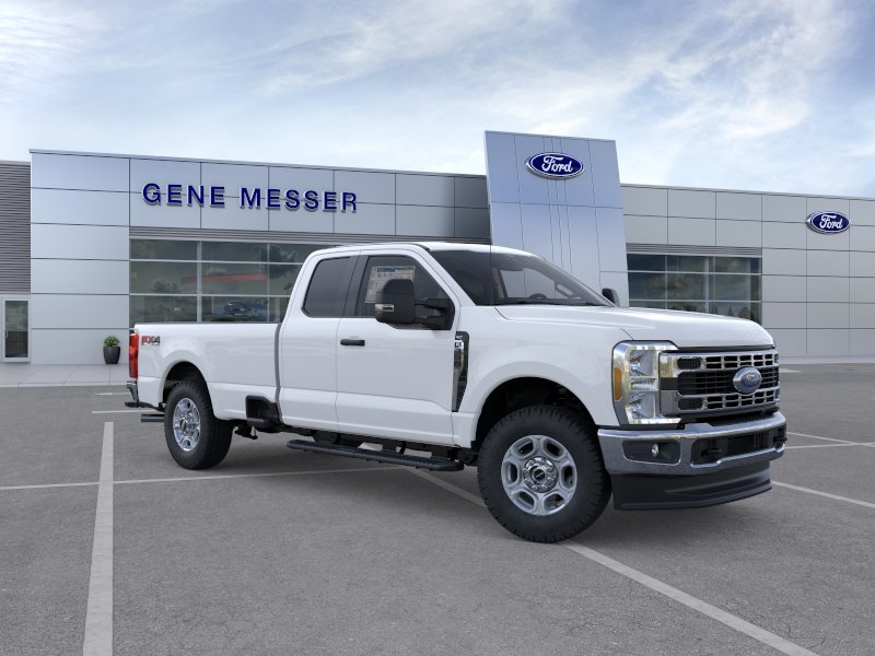 New 2026 Oxford White Ford F-350® XLT image 7