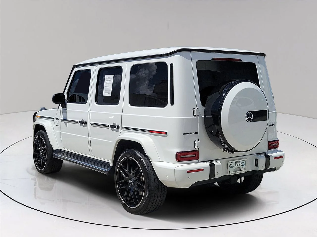 Certified Used 2022 White Mercedes-Benz G 550 image 4