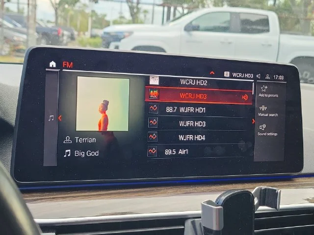 2021 BMW 5 Series 530i - Photo 29
