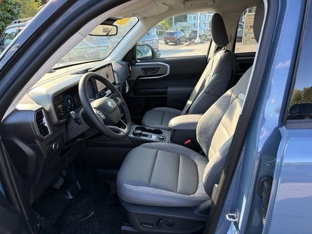 New 2026 Azure Gray Metallic Tri-Coat Ford Badlands® image 11