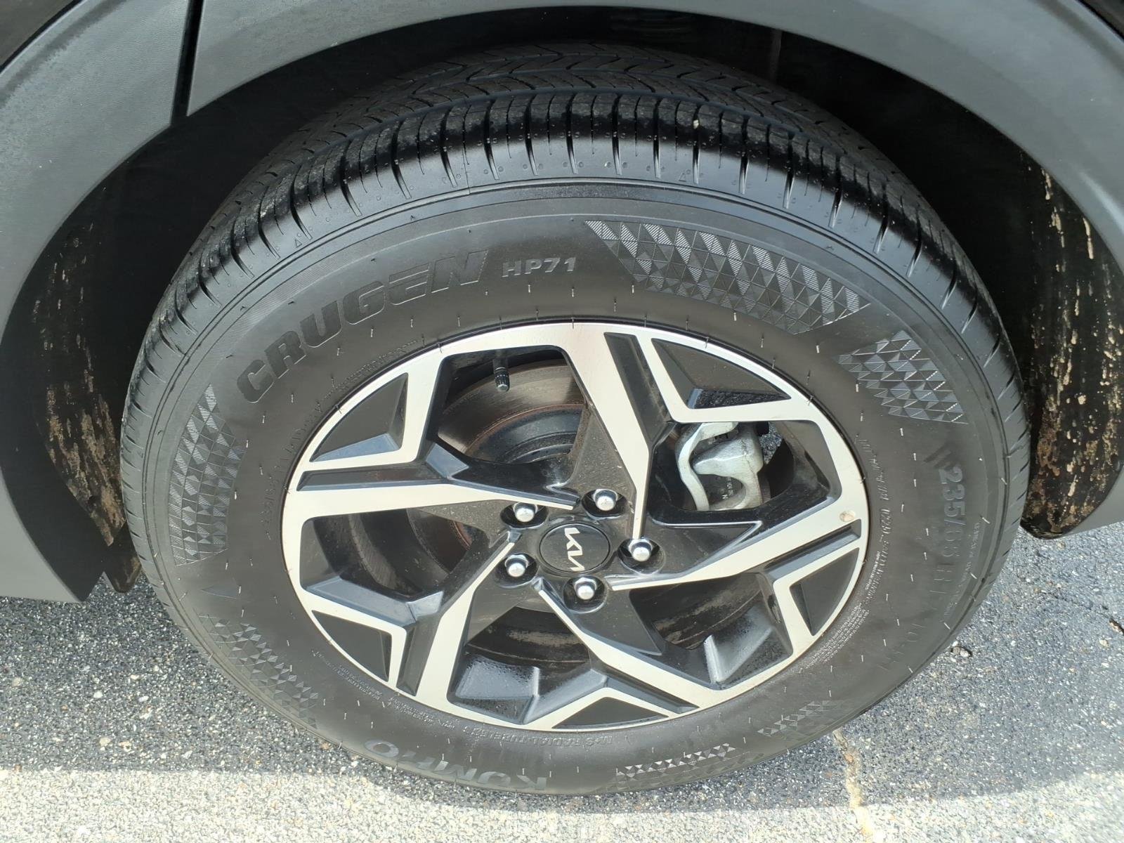 2025 Kia Sportage LX - Photo 10