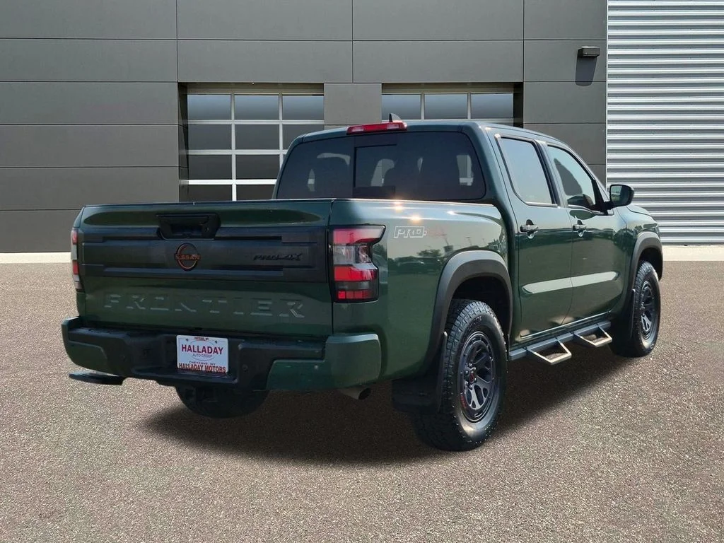 Used 2025 Tactical Green Metallic Nissan PRO-4X image 5