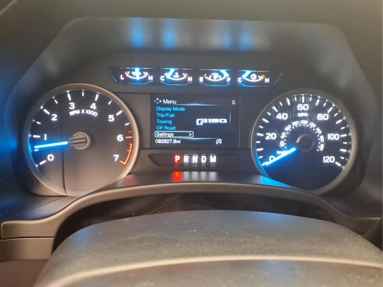 Used 2020 Rapid Red Metallic Tinted Clearcoat/Magnetic Ford XLT image 20