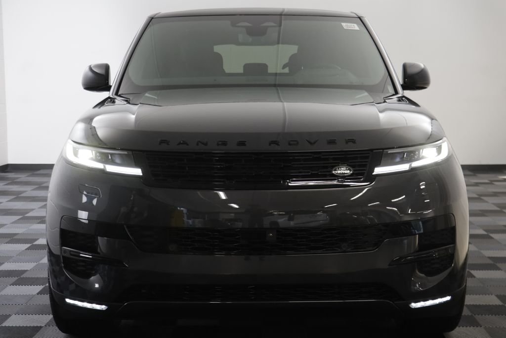 New 2026 Carpathian Grey LAND ROVER SE image 23