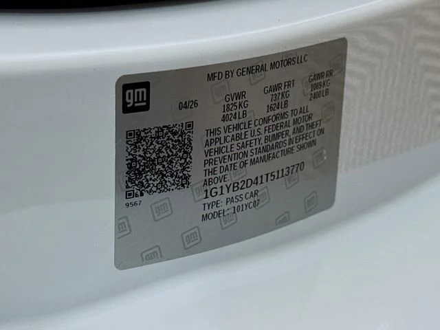 New 2026 Arctic White Chevrolet 2LT image 32
