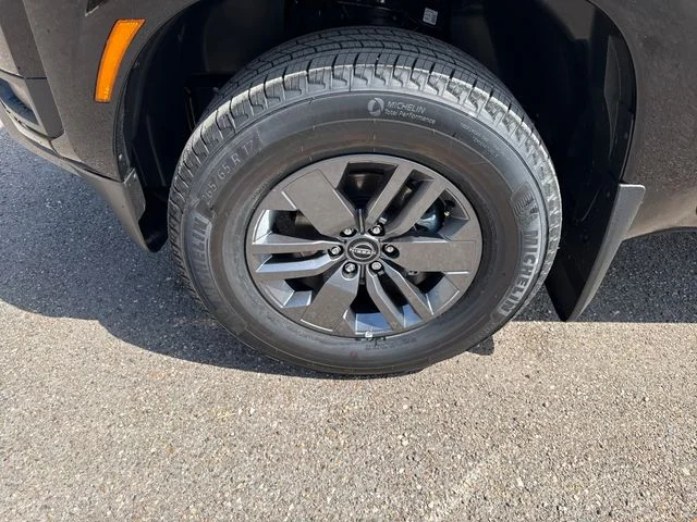 New 2027 Super Black Nissan Crew Cab SV image 22
