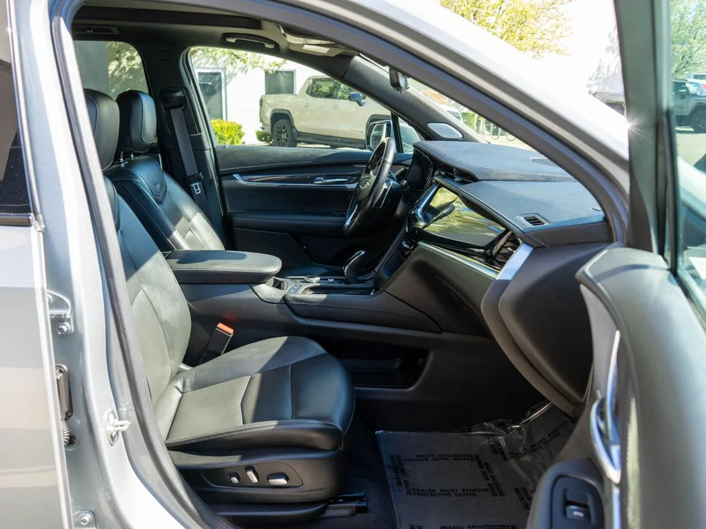 Used 2024 Silver Cadillac Sport image 10