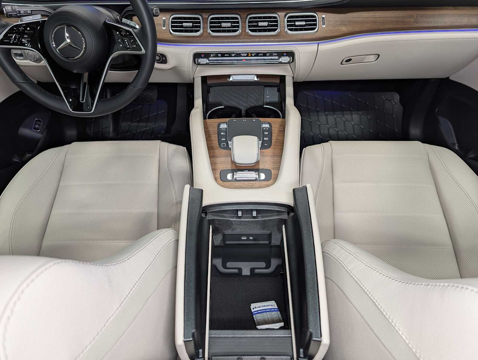 Certified Used 2026 MANUFAKTUR Moonlight White Metallic Mercedes-Benz GLE 580 image 20