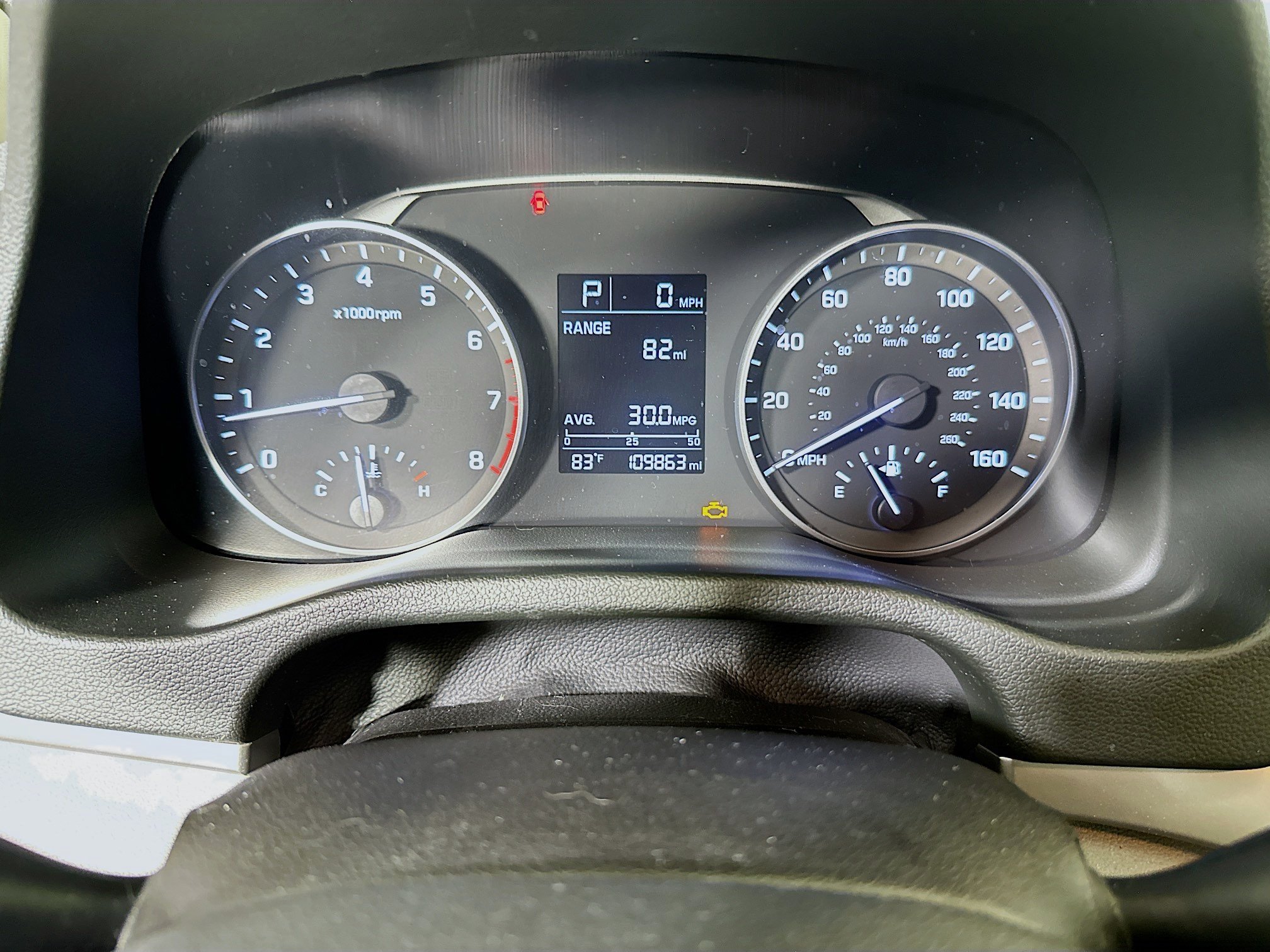 Used 2018 Phantom Black Hyundai SE image 19