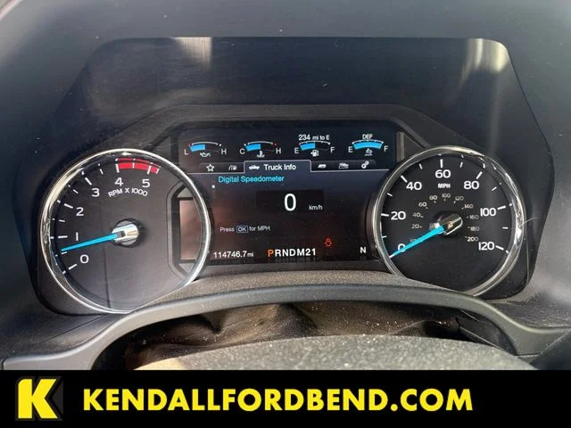 Used 2019 White Ford Lariat image 14