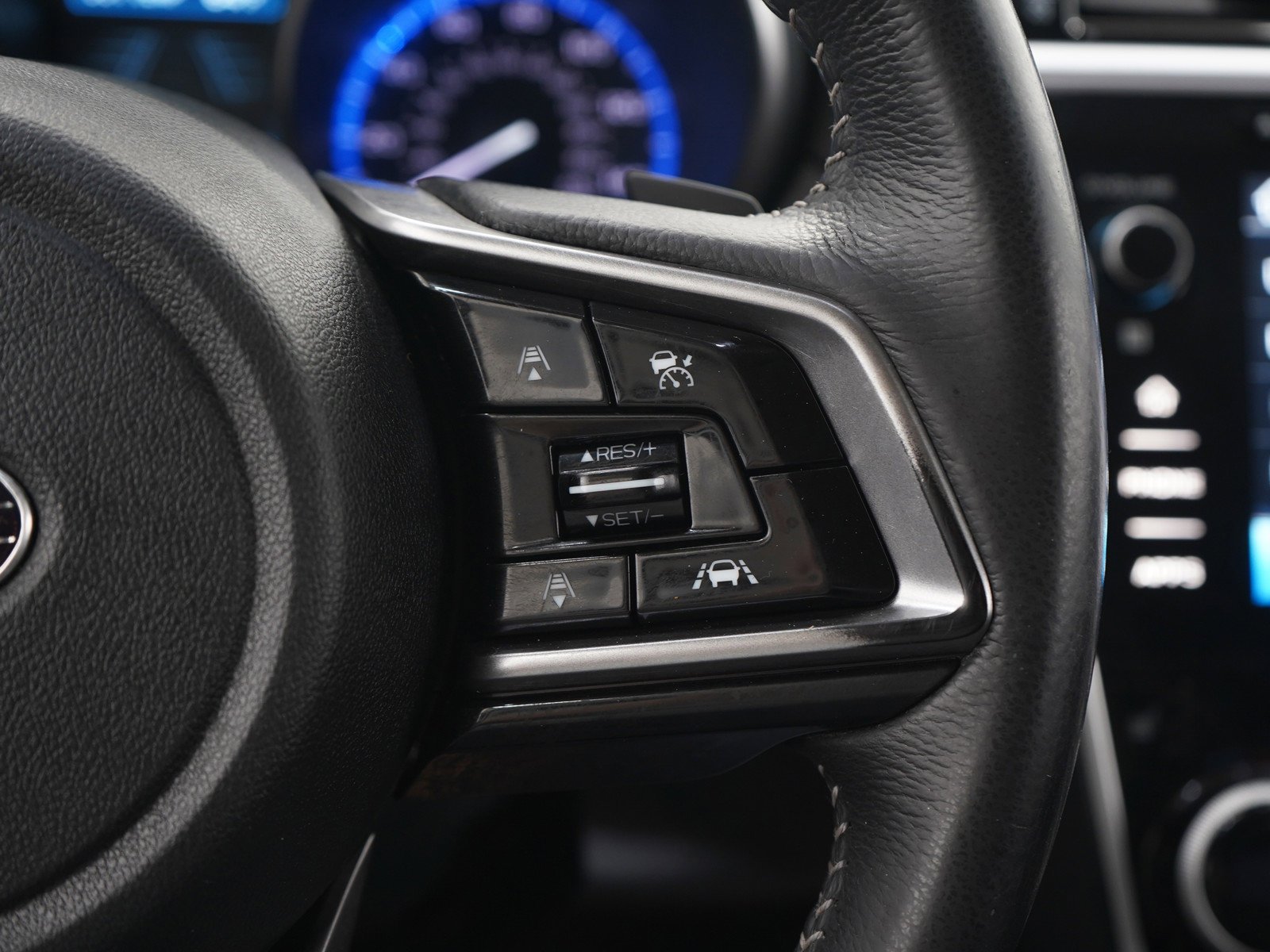 Used 2019 Ice Silver Metallic Subaru 2.5i image 27