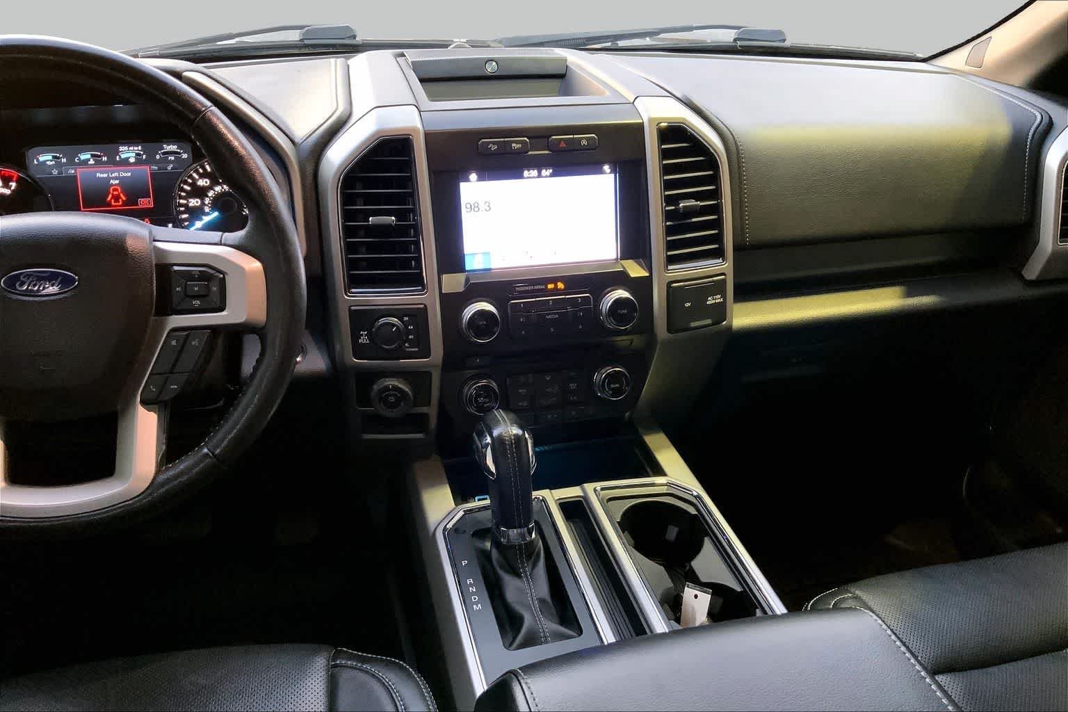 Used 2018 Magnetic Ford LARIAT image 7