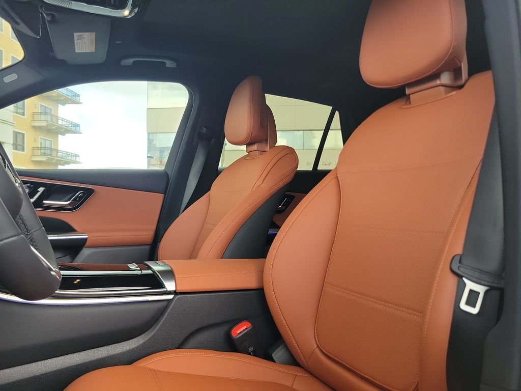 2026 Mercedes-Benz GLC Base - Photo 23