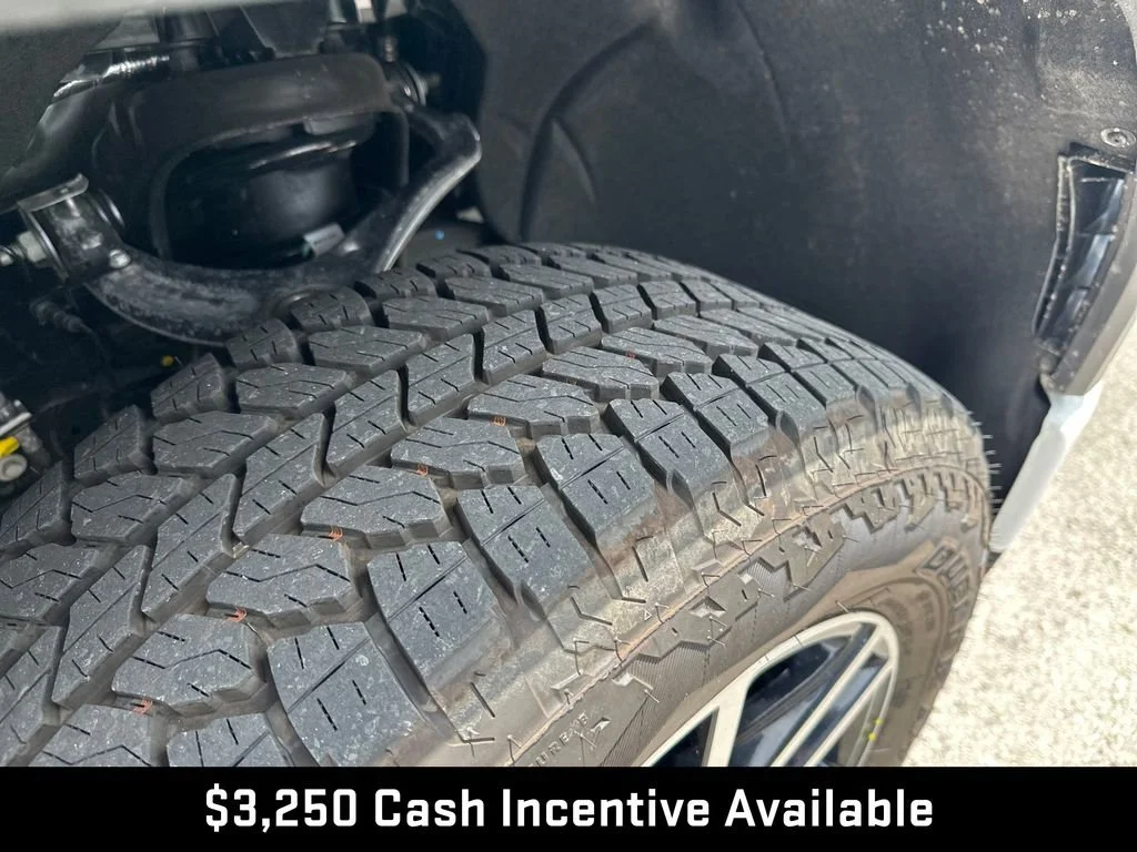 2026 GMC Sierra 1500 AT4 - Photo 16