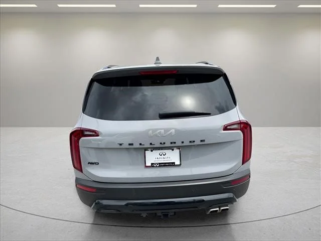 Used 2022 Wolf Gray Kia SX image 4