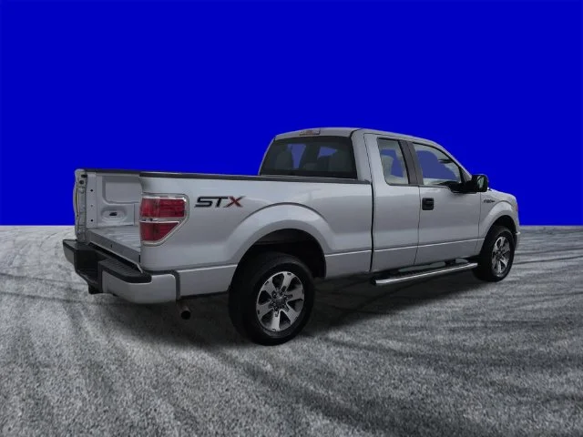 Used 2014 Ingot Silver Ford STX image 4