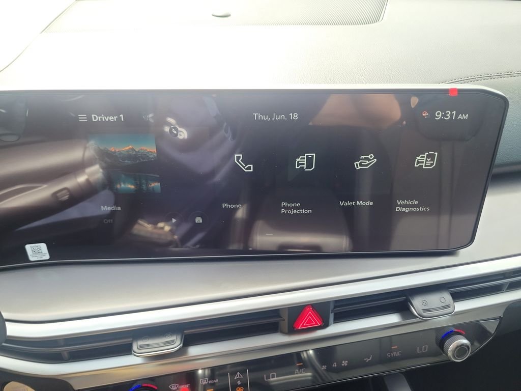 New 2026 White Kia S image 30