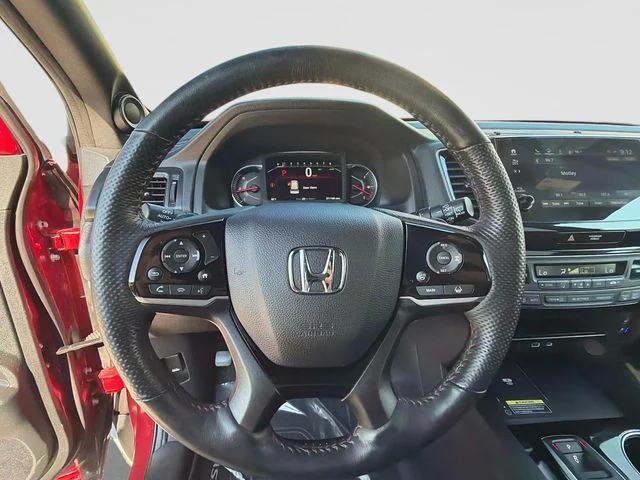 2025 Honda Passport Black Edition - Photo 33