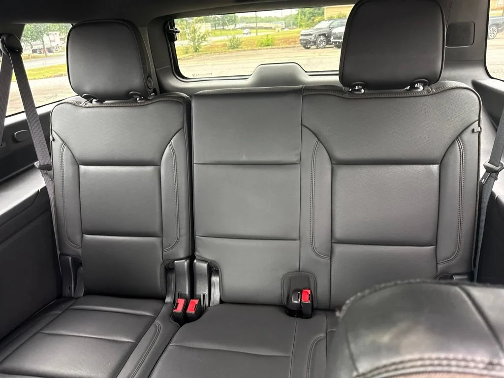 Used 2021 BLACK Chevrolet High Country image 12