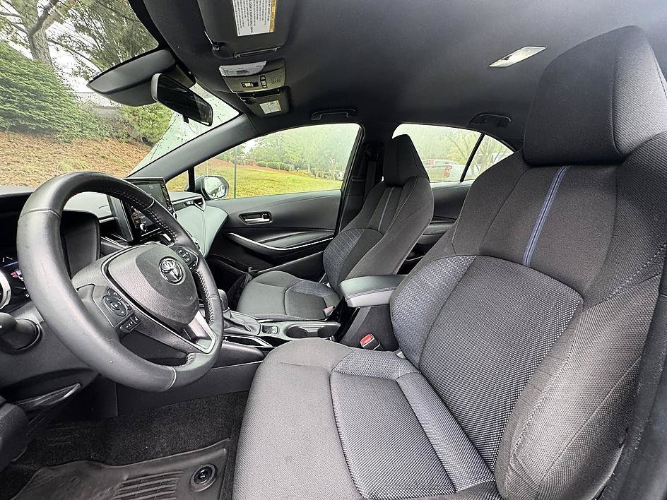 Used 2022 Celestite Toyota SE image 11