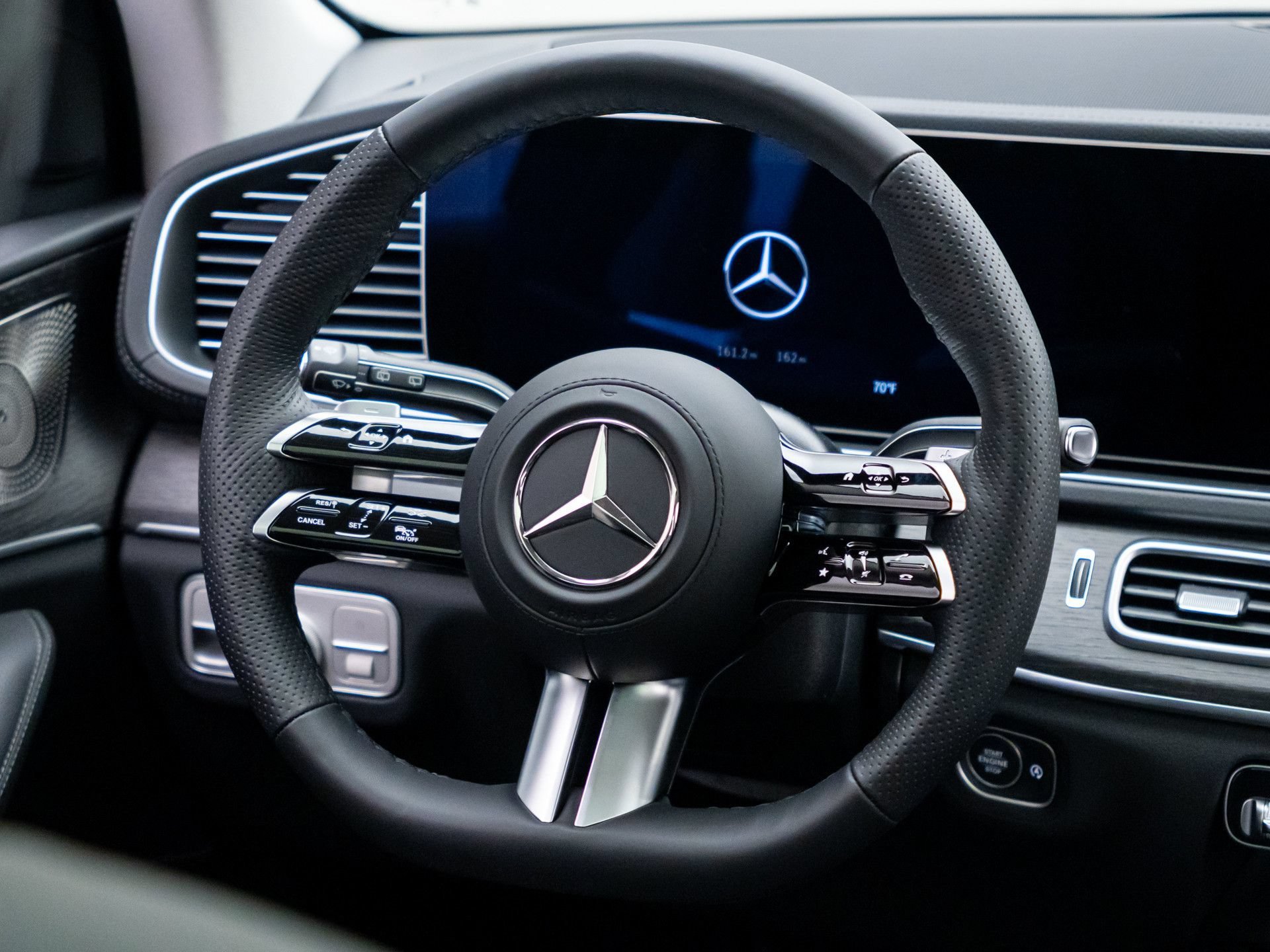 New 2026 MANUFAKTUR Alpine Grey Mercedes-Benz GLS 450 image 53