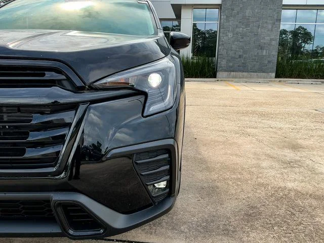 New 2026 Crystal Black Silica Subaru Premium image 3