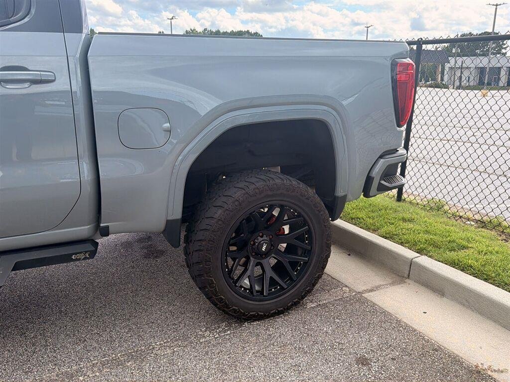 Used 2024 Thunderstorm Gray GMC Elevation image 4