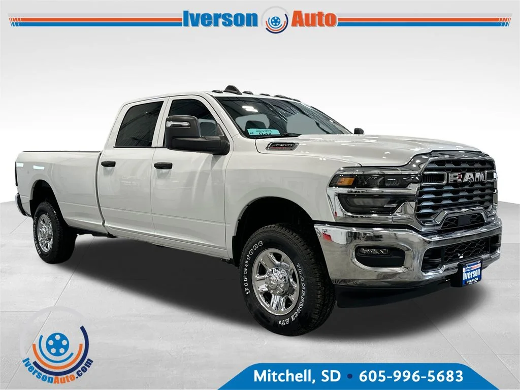 2026 RAM 2500 Tradesman 4X4 Crew Cab LWB's photo