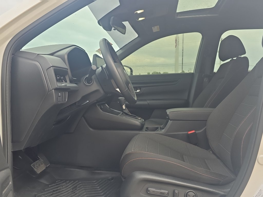 2025 Honda CR-V Sport - Photo 8