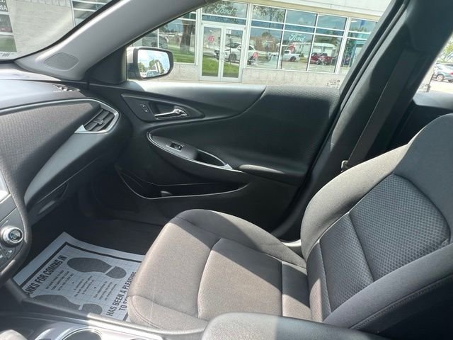 Used 2024 Gray Chevrolet LT image 19