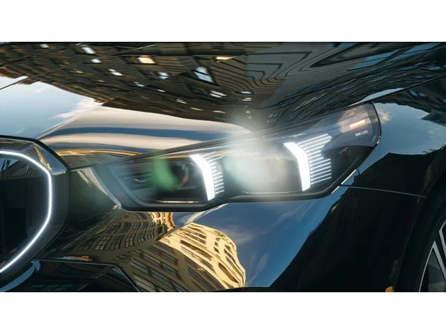New 2027 Black Sapphire Metallic BMW  image 6