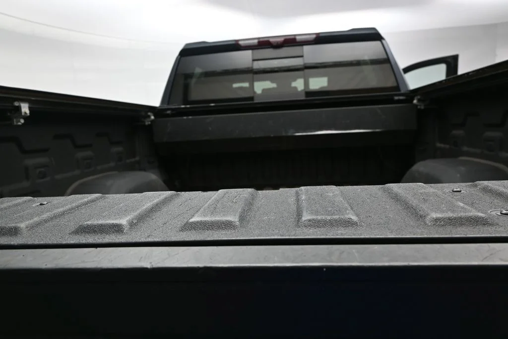 Used 2022 Blue GMC Denali image 18